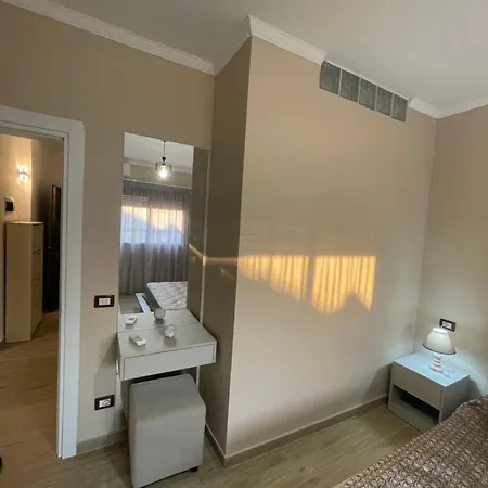 Living Apartment *